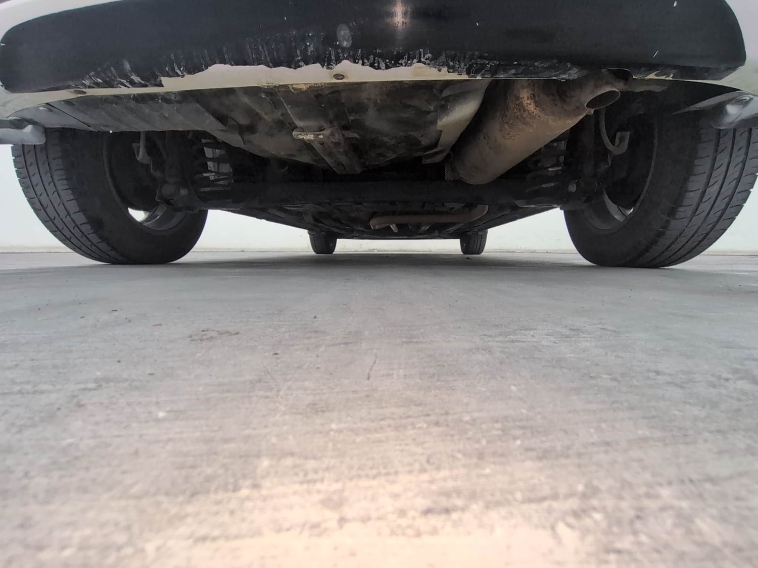 Used 2019 Hyundai Elite i20 Sportz Plus 1.2 Petrol Manual extra REAR UNDERBODY VIEW (TAKEN FROM REAR)