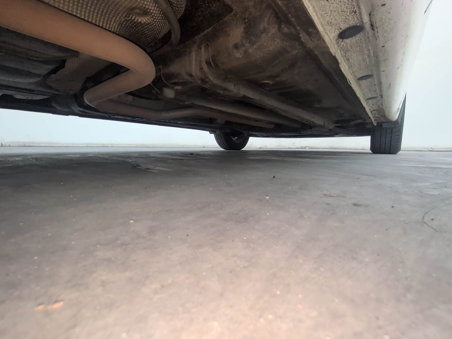 Used 2019 Hyundai Elite i20 Sportz Plus 1.2 Petrol Manual extra REAR RIGHT UNDERBODY VIEW