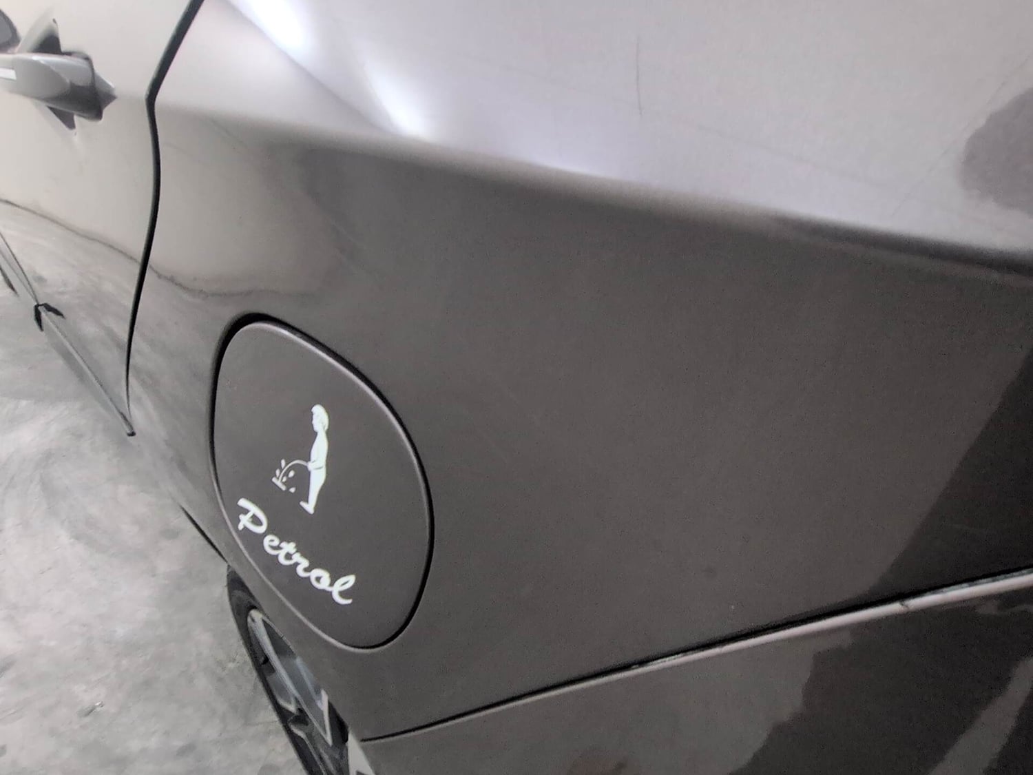 Used 2019 Tata Tigor Revotron XZ+ Petrol Manual dents MINOR SCRATCH
