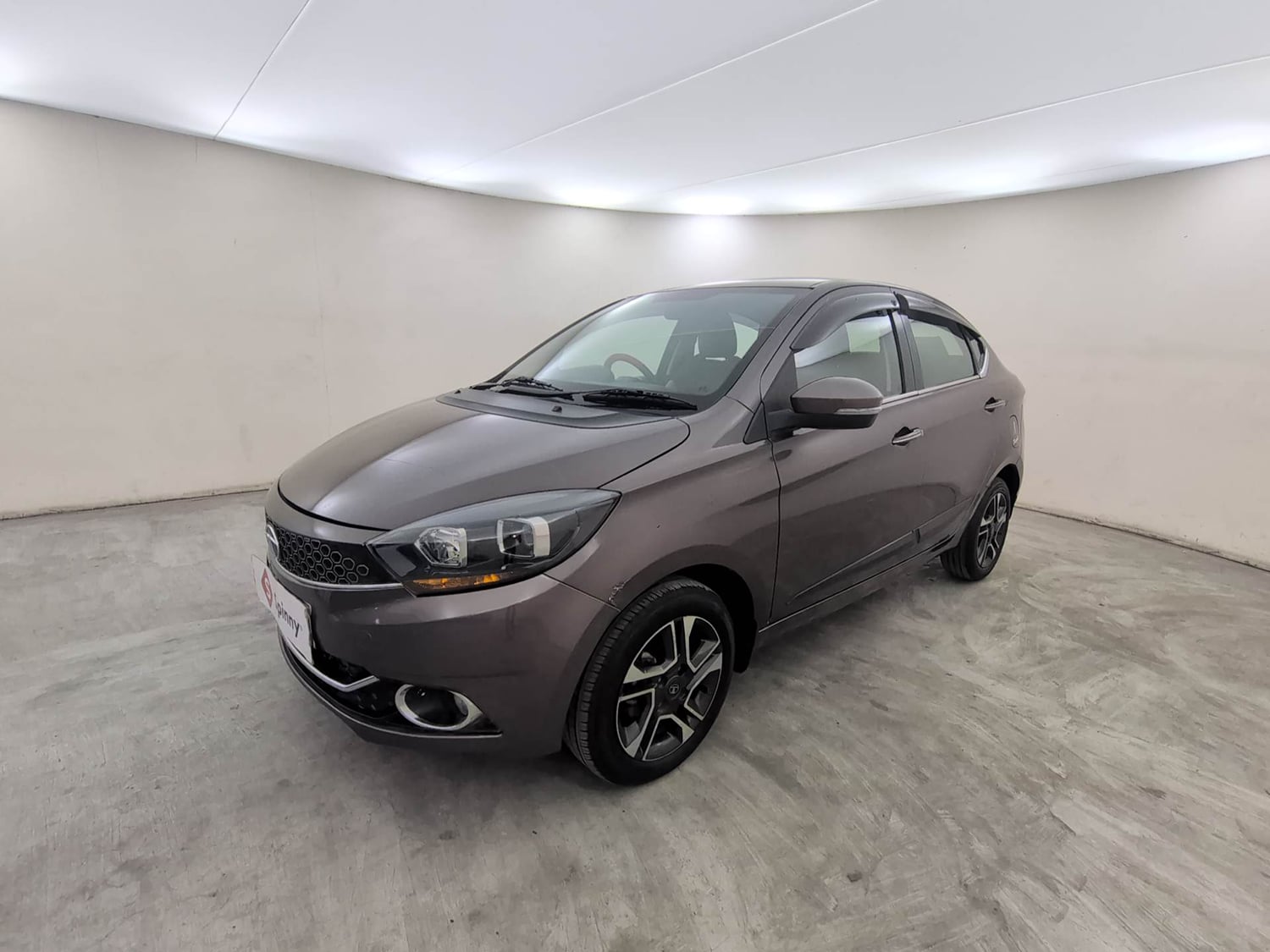 Used 2019 Tata Tigor Revotron XZ+ Petrol Manual exterior LEFT FRONT CORNER VIEW