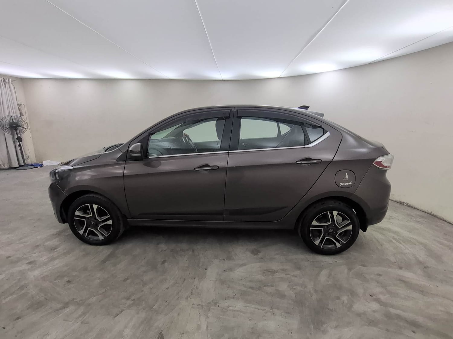 Used 2019 Tata Tigor Revotron XZ+ Petrol Manual exterior LEFT SIDE VIEW