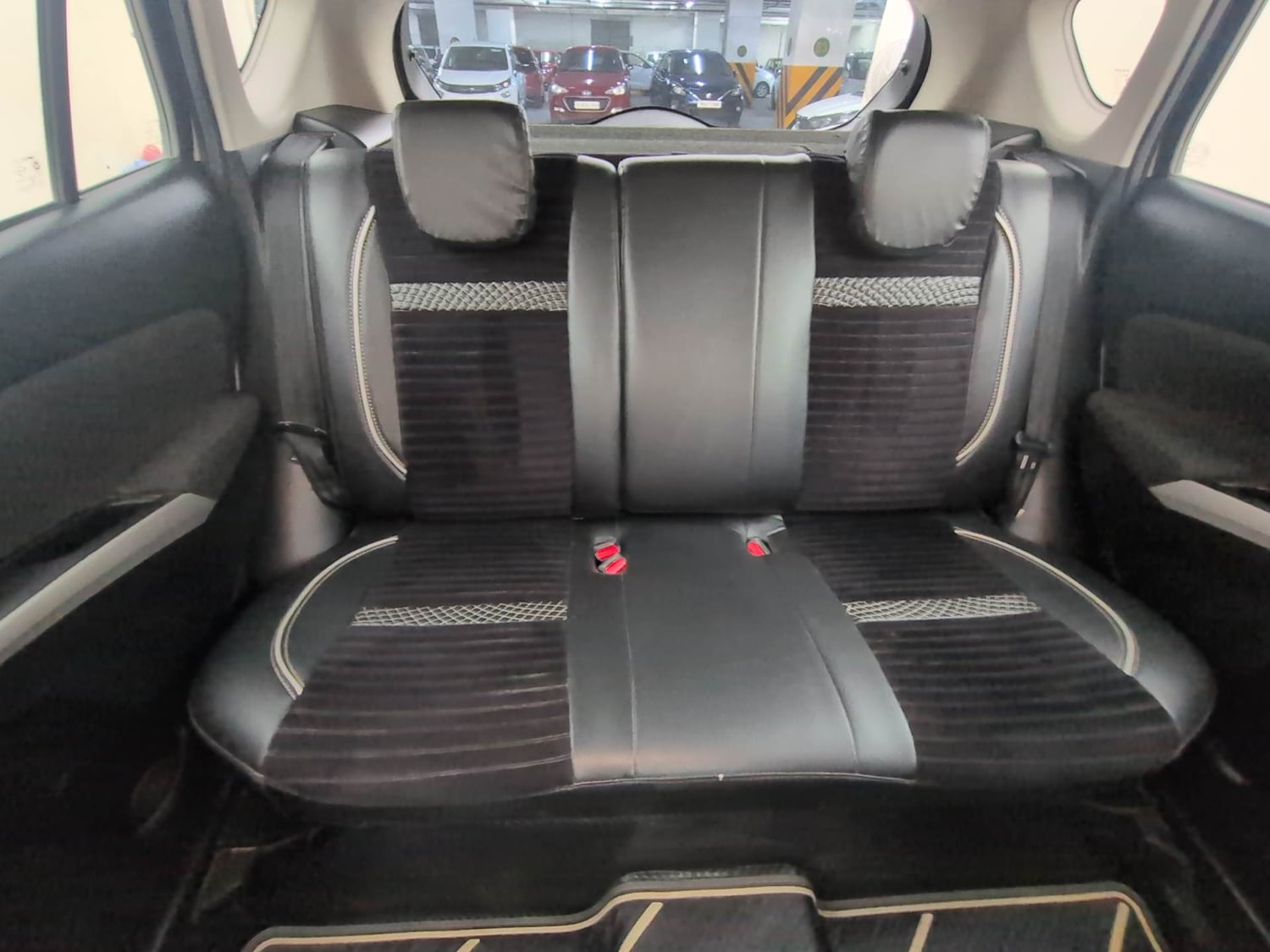 Used 2017 Maruti Suzuki S-Cross Sigma 1.3 Diesel Manual interior REAR SEAT CONDITION VIEW