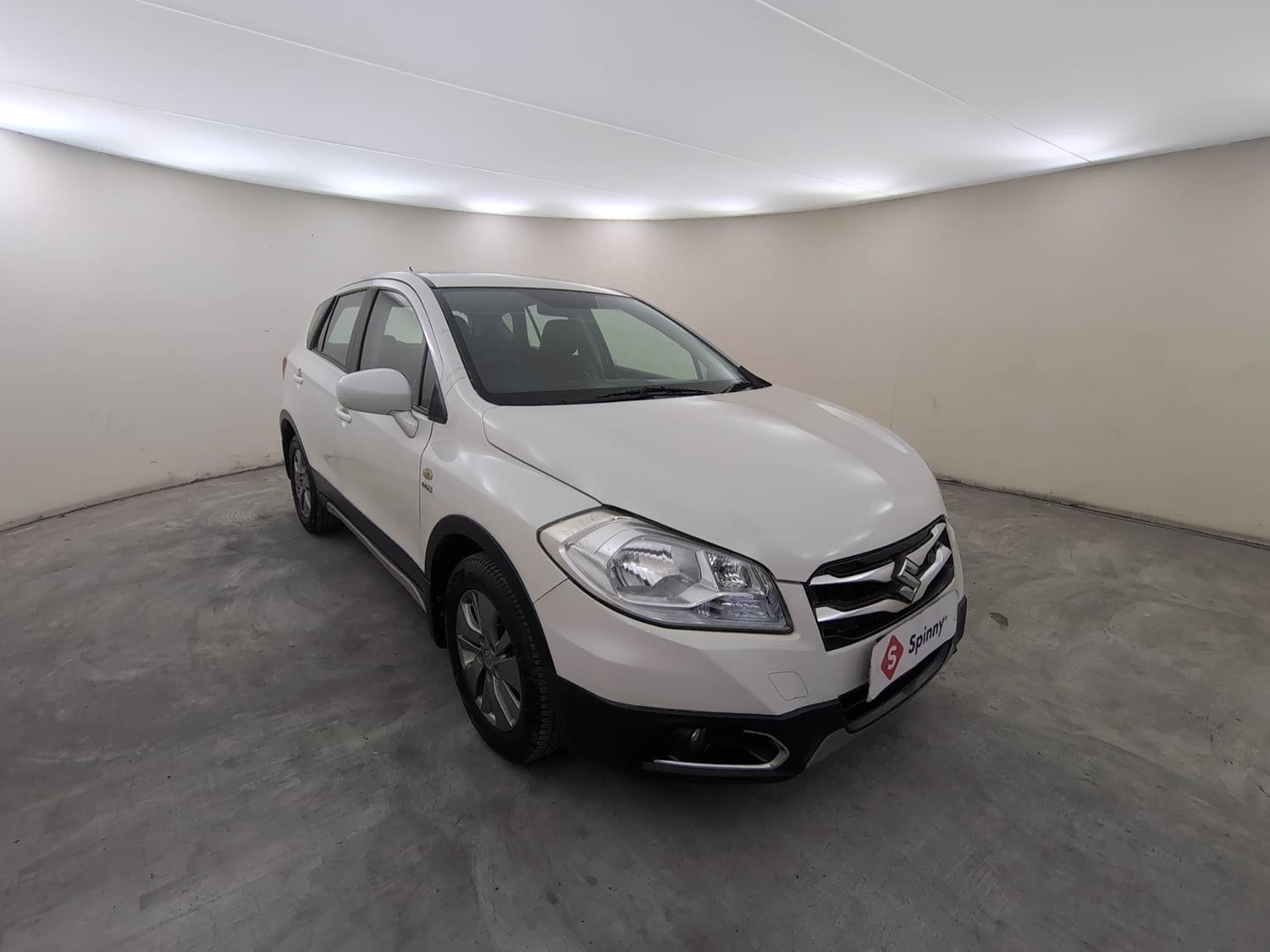 Used 2017 Maruti Suzuki S-Cross Sigma 1.3 Diesel Manual exterior RIGHT FRONT CORNER VIEW