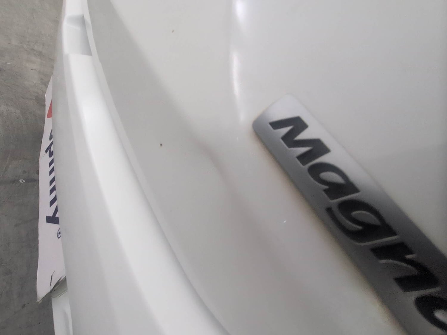 Used 2015 Hyundai Eon Magna + Petrol Manual dents MINOR DENT