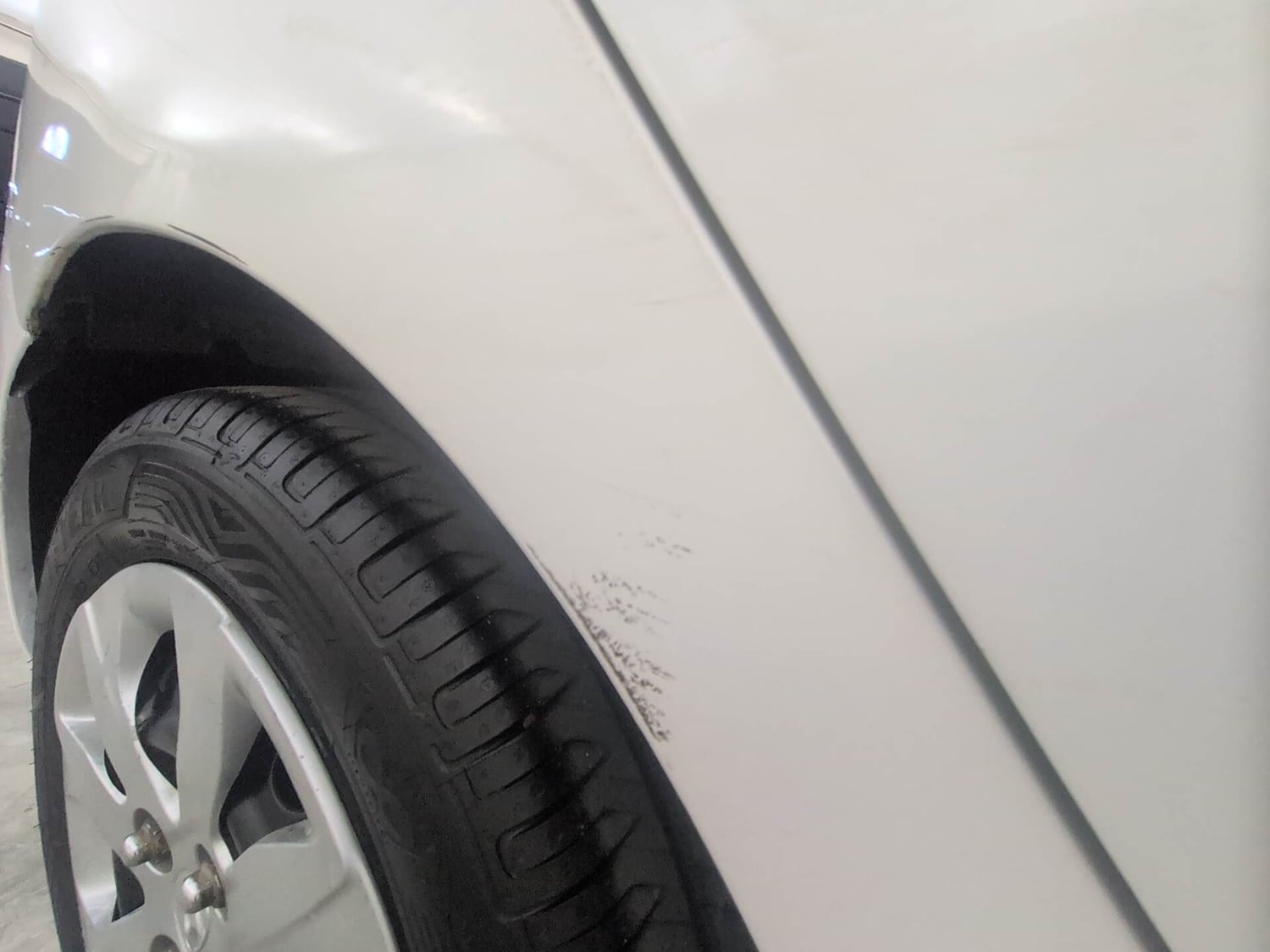 Used 2015 Hyundai Eon Magna + Petrol Manual dents MINOR SCRATCH