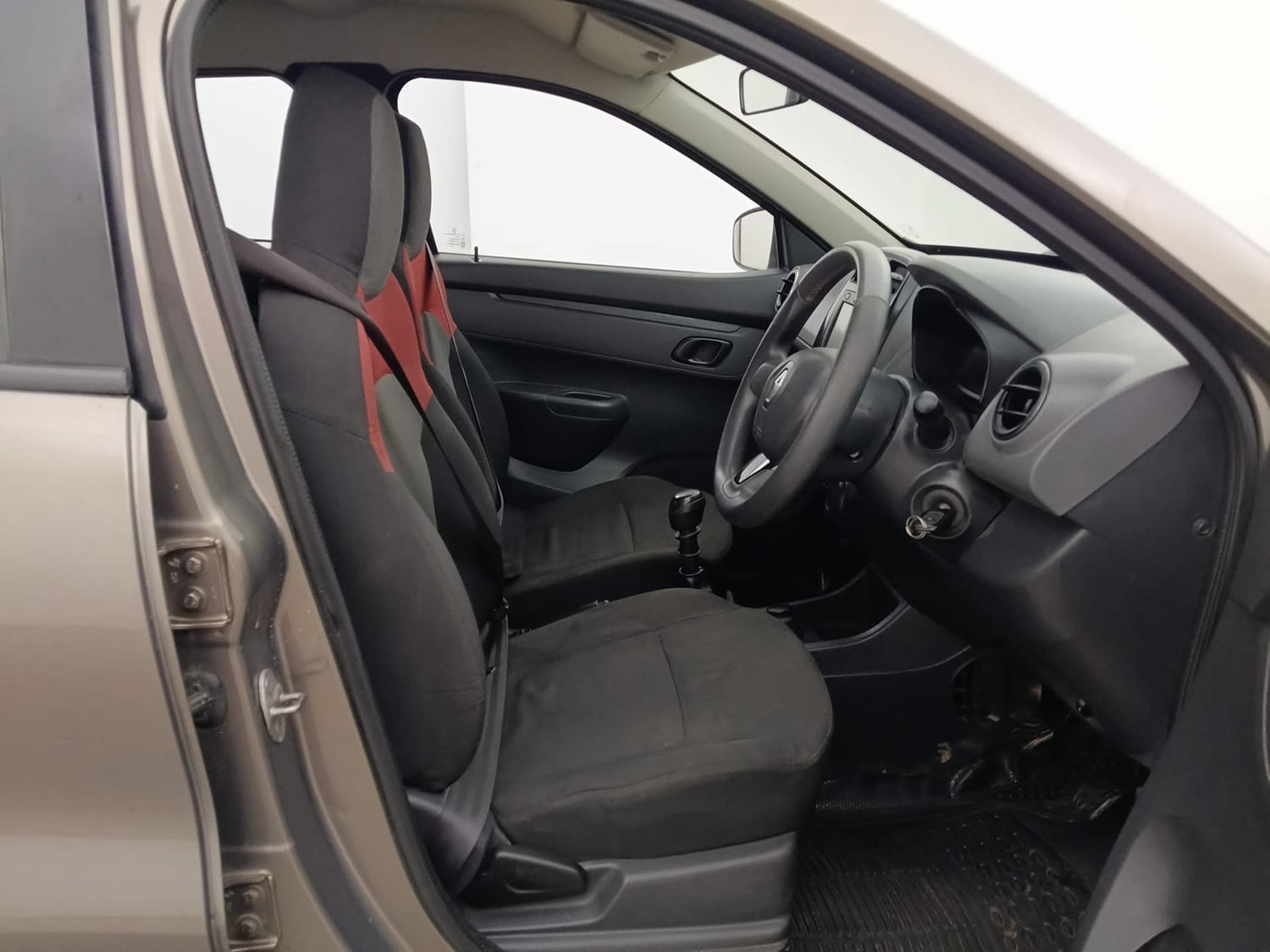 Used 2016 Renault Kwid RXT Petrol Manual interior RIGHT SIDE FRONT DOOR CABIN VIEW