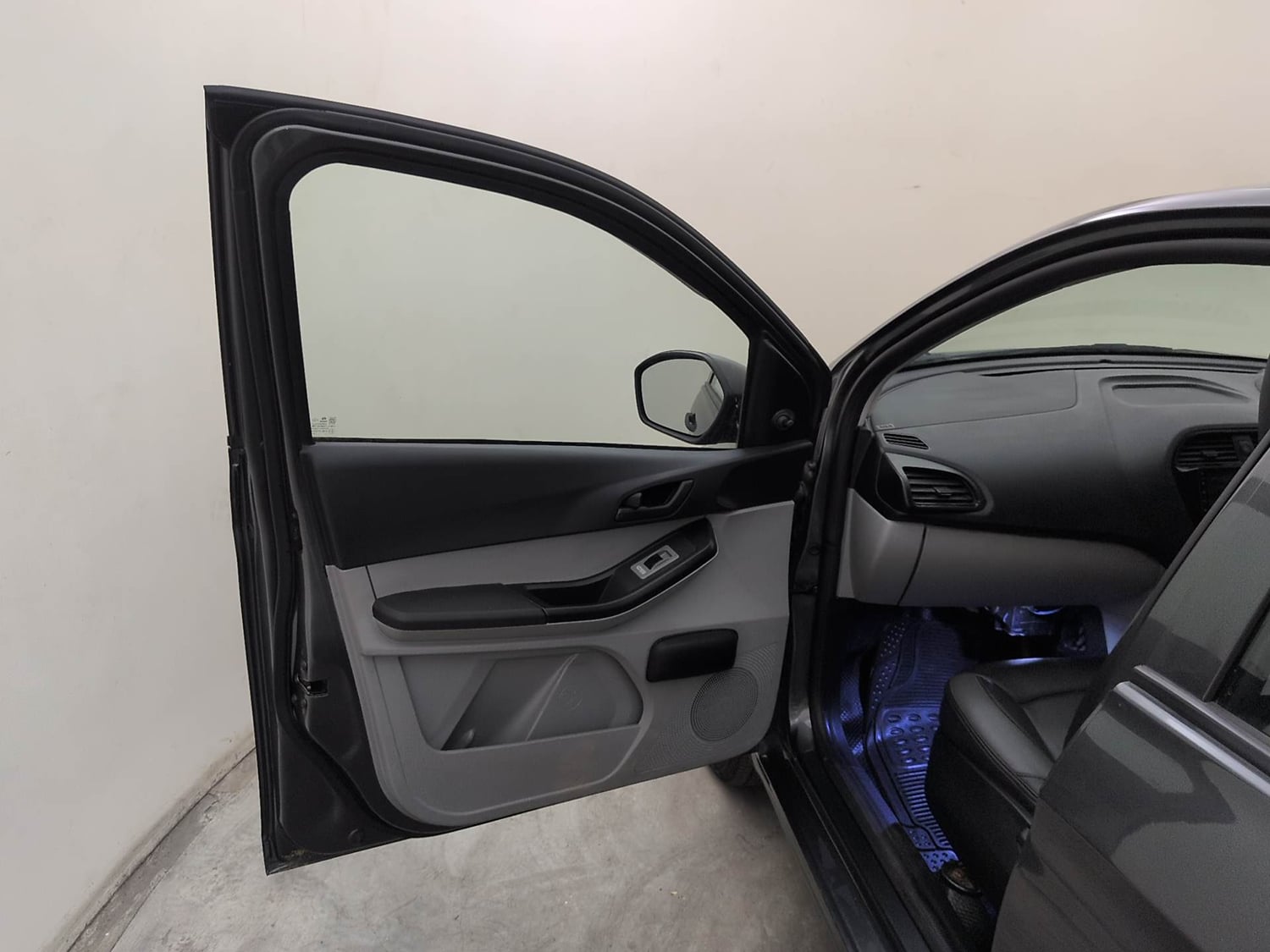 Used 2024 Tata Tiago XE Petrol Manual interior LEFT FRONT DOOR OPEN VIEW