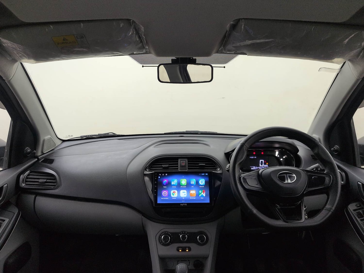 Used 2024 Tata Tiago XE Petrol Manual interior DASHBOARD VIEW