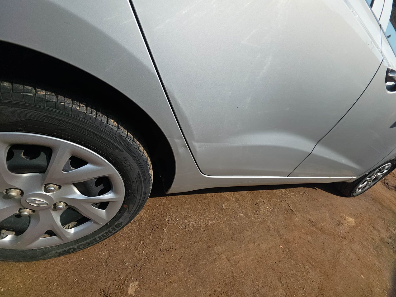 Used 2018 Hyundai Grand i10 Magna 1.2 Kappa VTVT Petrol Manual dents MINOR DENT