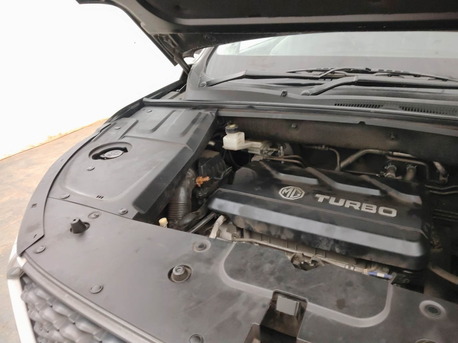 Used 2020 MG Motors Hector Sharp 1.5 DCT Petrol Petrol Automatic engine ENGINE RIGHT SIDE VIEW