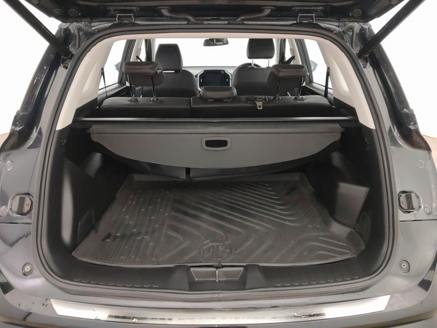 Used 2020 MG Motors Hector Sharp 1.5 DCT Petrol Petrol Automatic interior DICKY INSIDE VIEW