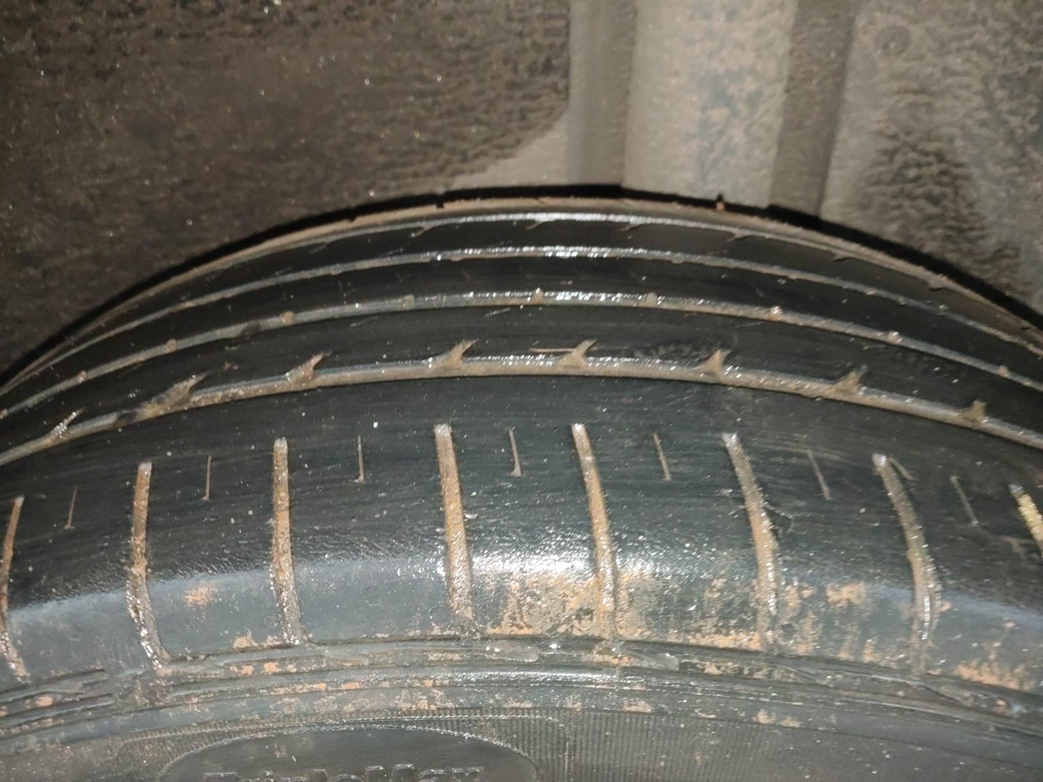 Used 2020 MG Motors Hector Sharp 1.5 DCT Petrol Petrol Automatic tyres LEFT REAR TYRE TREAD VIEW