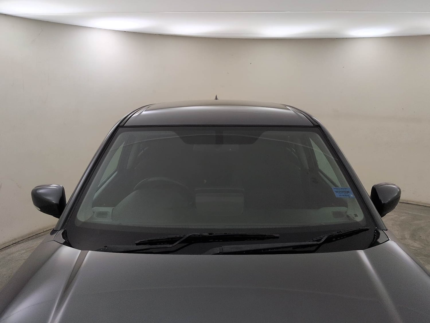 Used 2022 Maruti Suzuki Grand Vitara Zeta Smart Hybrid AT Petrol Automatic exterior FRONT WINDSHIELD VIEW