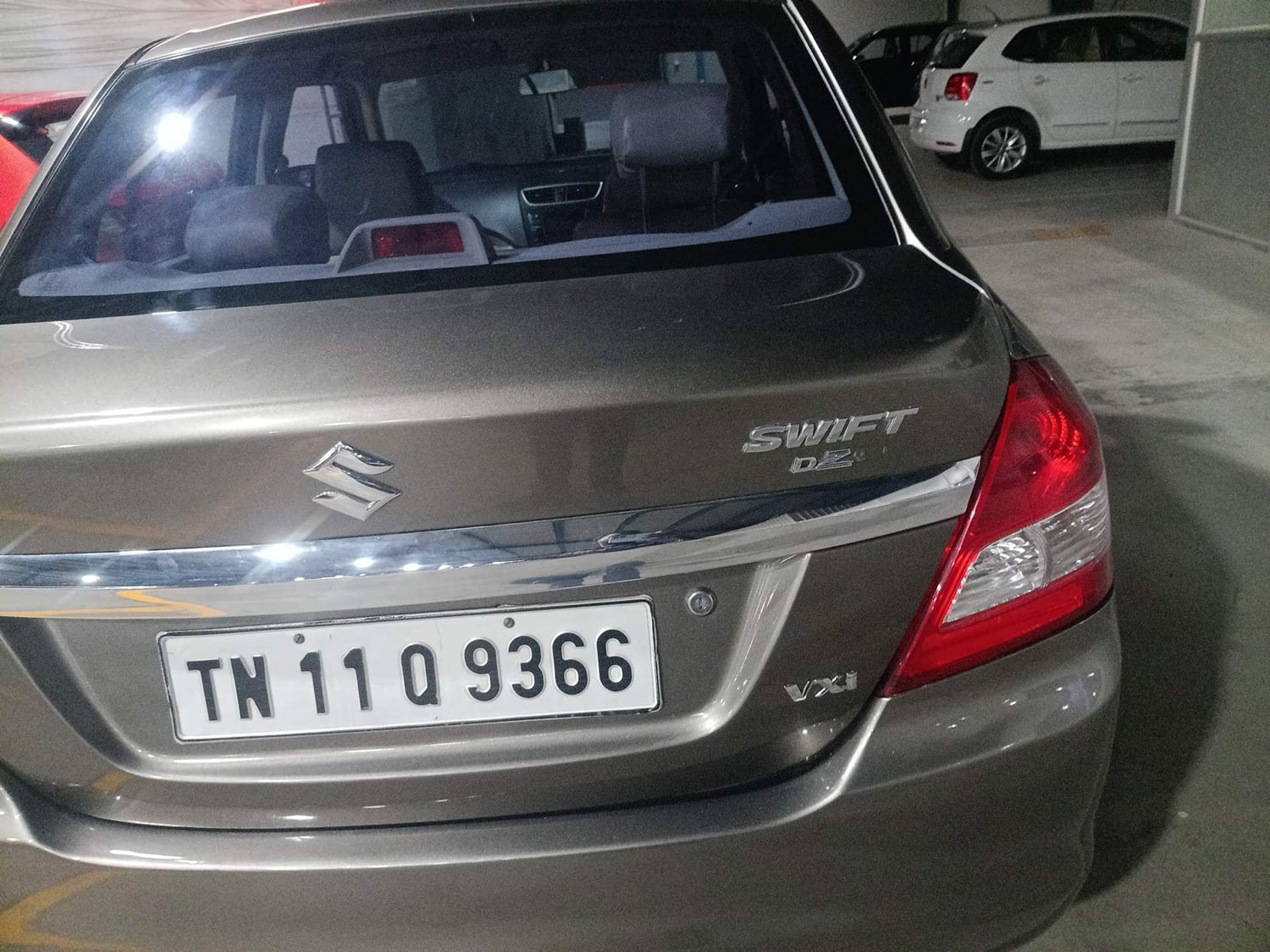 Used 2016 Maruti Suzuki Swift Dzire VXI Petrol Manual dents MINOR SCRATCH