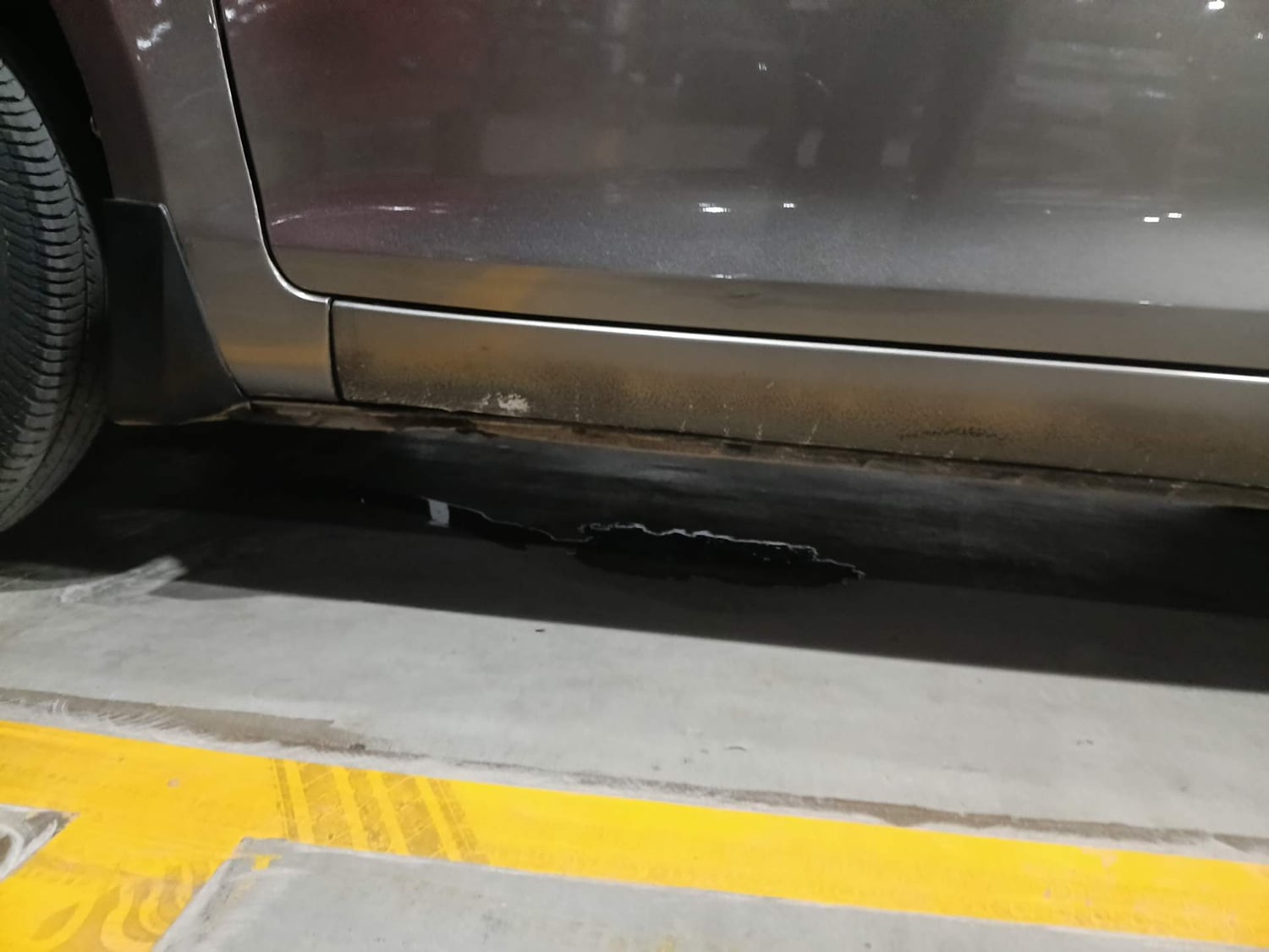 Used 2016 Maruti Suzuki Swift Dzire VXI Petrol Manual dents MINOR DENT