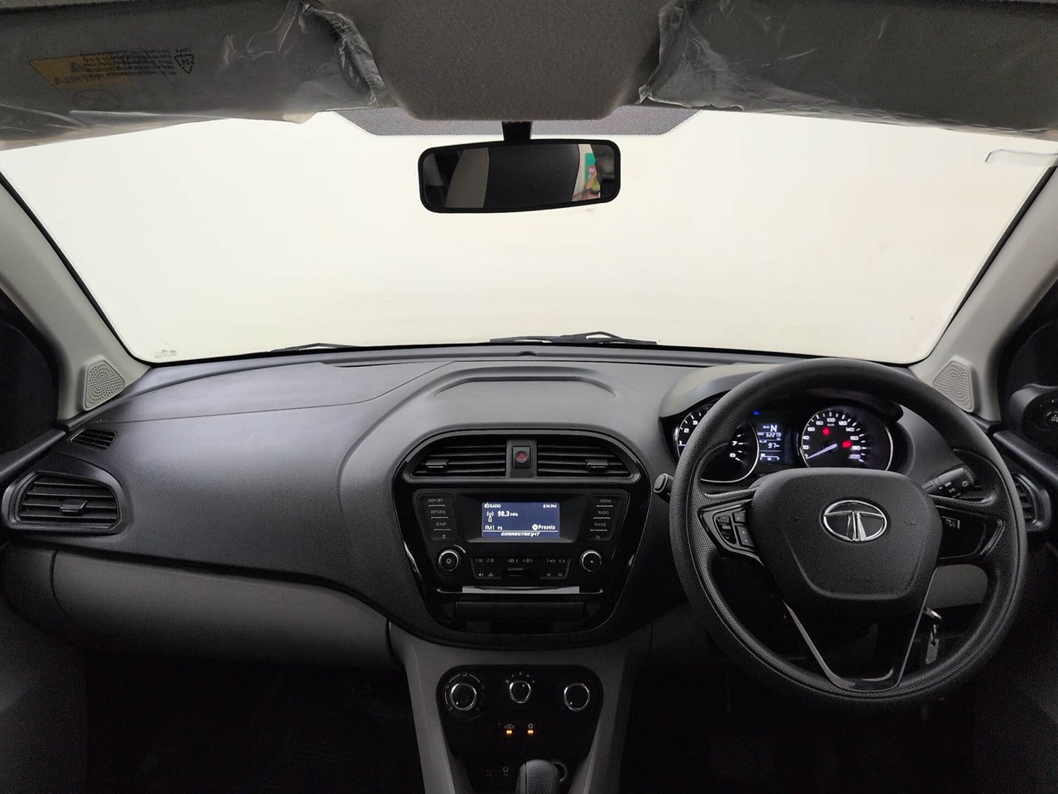 Used 2020 Tata Tiago Revotron XZA Petrol Automatic interior DASHBOARD VIEW
