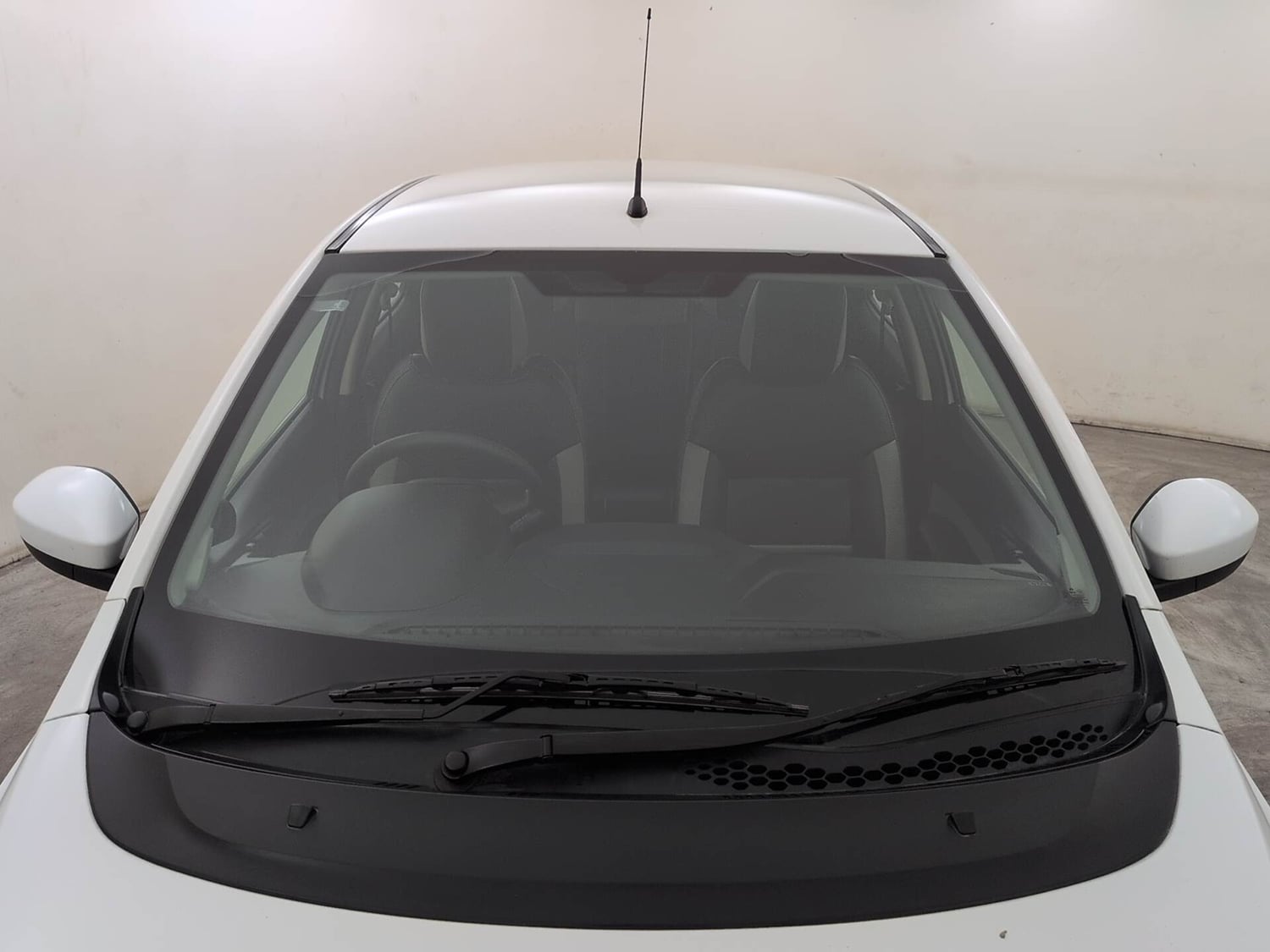 Used 2020 Tata Tiago Revotron XZA Petrol Automatic exterior FRONT WINDSHIELD VIEW