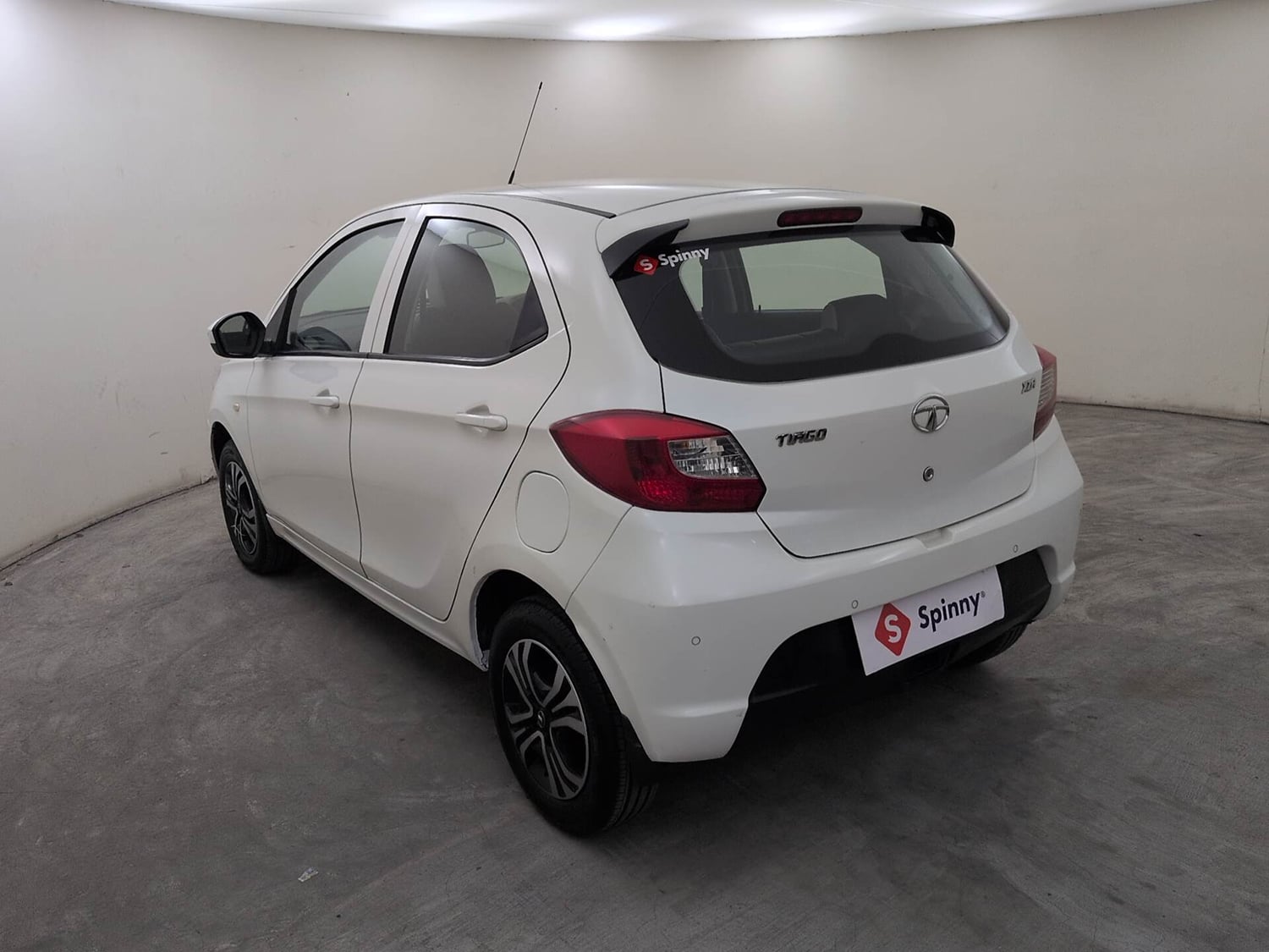 Used 2020 Tata Tiago Revotron XZA Petrol Automatic exterior LEFT REAR CORNER VIEW
