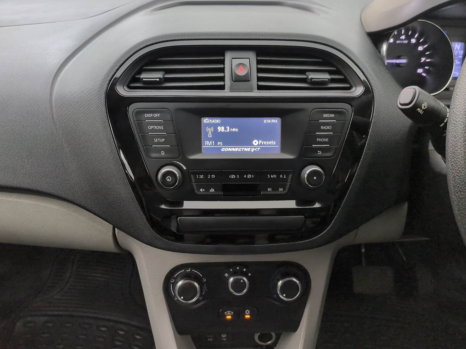 Used 2020 Tata Tiago Revotron XZA Petrol Automatic interior MUSIC SYSTEM & AC CONTROL VIEW