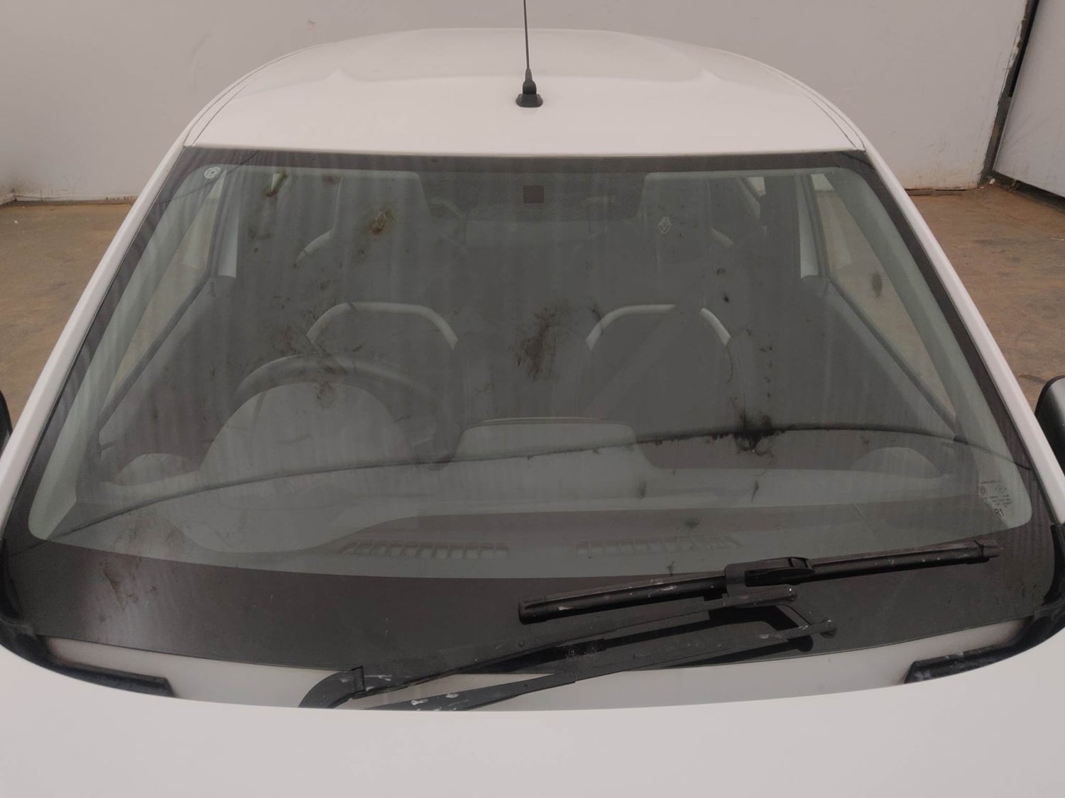 Used 2021 Renault Kwid RXT 1.0 Opt Petrol Manual exterior FRONT WINDSHIELD VIEW
