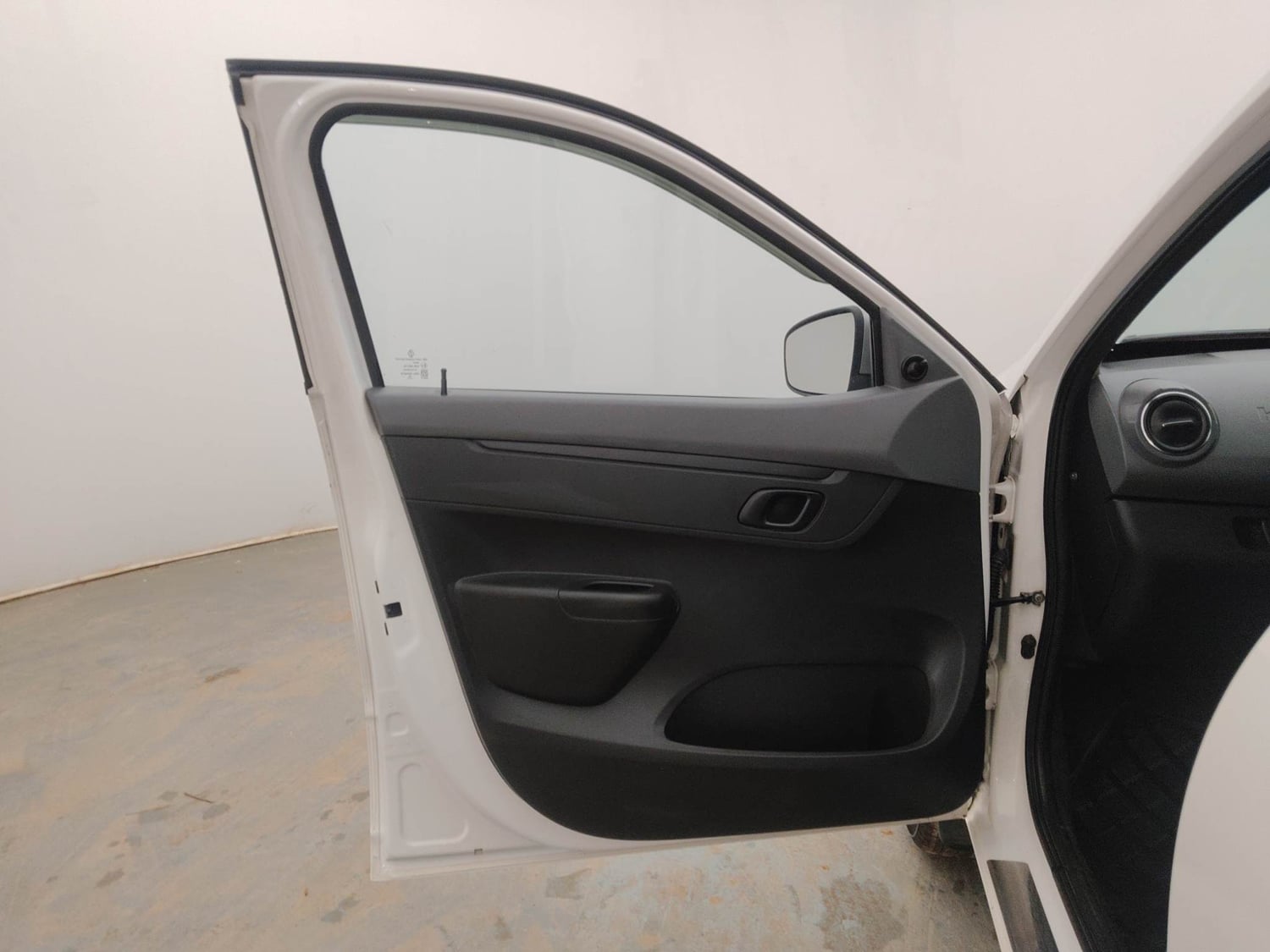 Used 2021 Renault Kwid RXT 1.0 Opt Petrol Manual interior LEFT FRONT DOOR OPEN VIEW