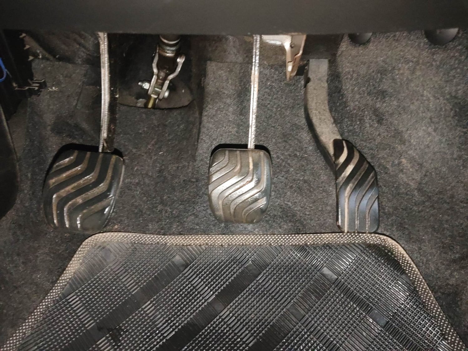 Used 2021 Renault Kwid RXT 1.0 Opt Petrol Manual interior PEDALS VIEW
