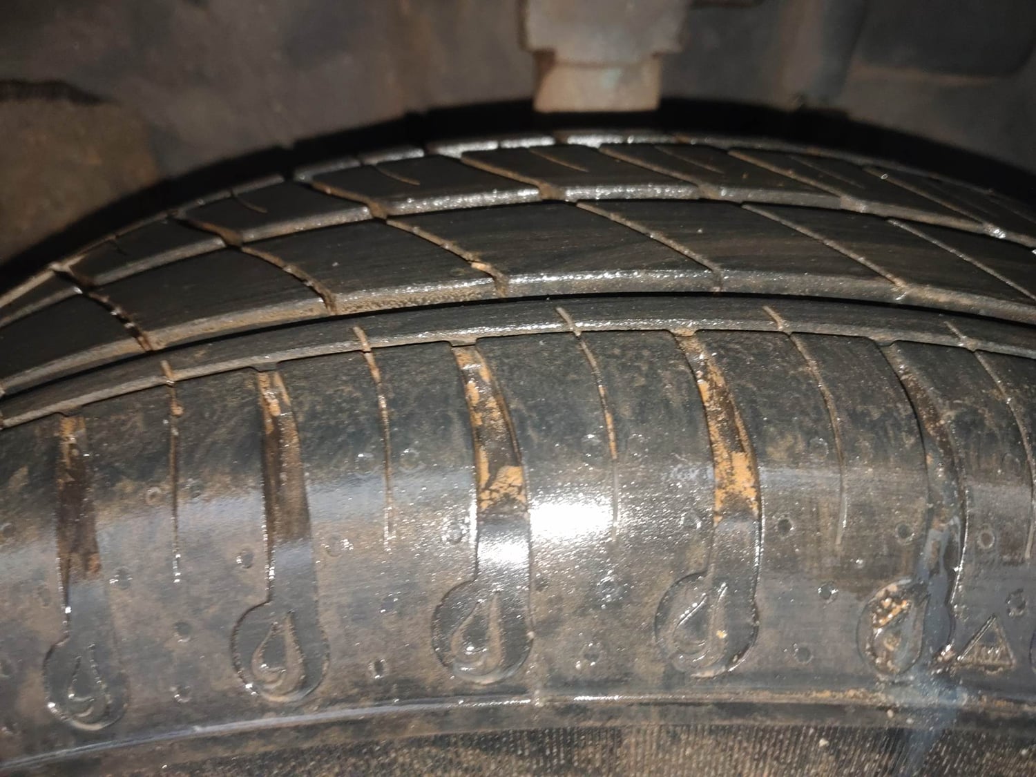 Used 2021 Renault Kwid RXT 1.0 Opt Petrol Manual tyres RIGHT FRONT TYRE TREAD VIEW