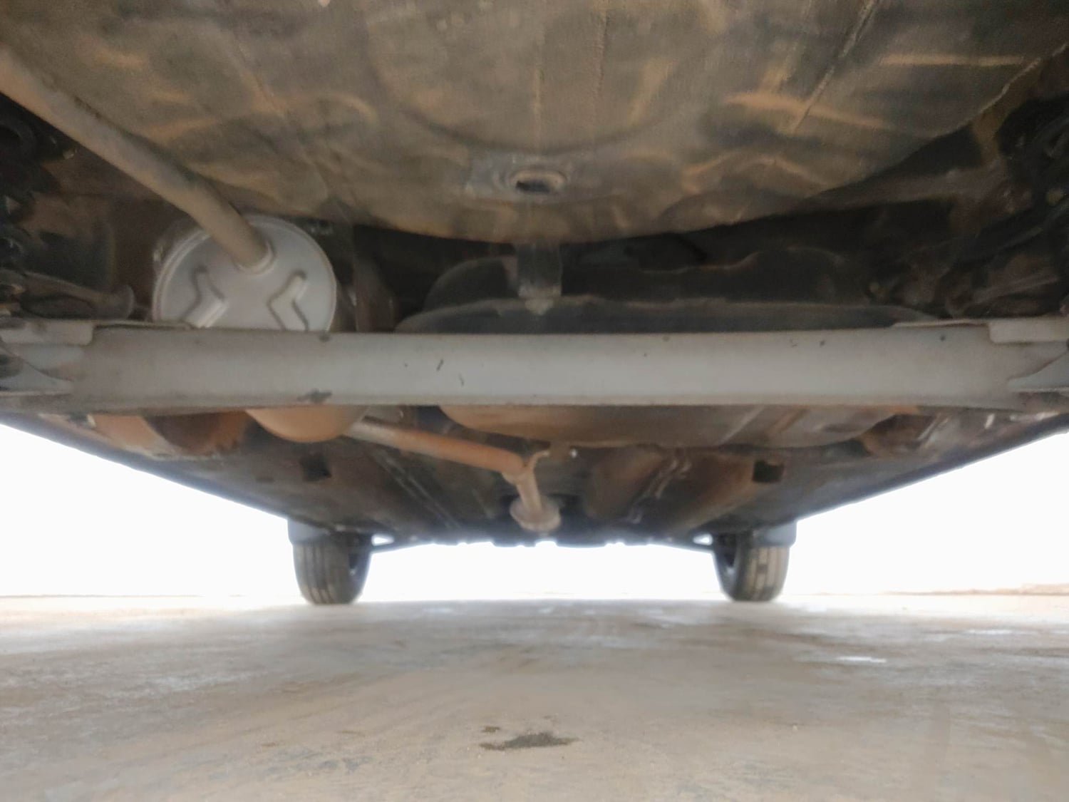 Used 2021 Renault Kwid RXT 1.0 Opt Petrol Manual extra REAR UNDERBODY VIEW (TAKEN FROM REAR)