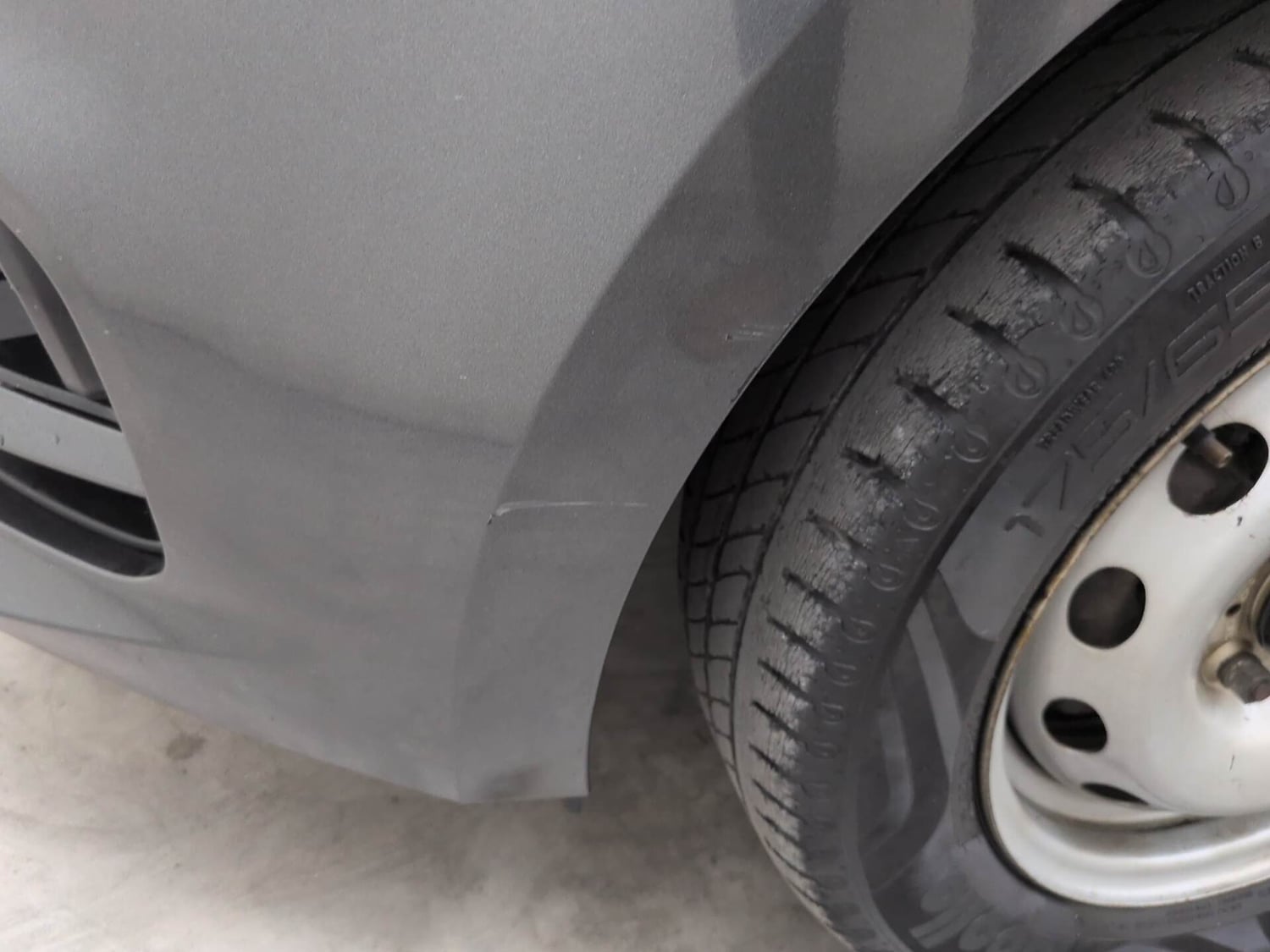 Used 2021 Tata Tiago XE Petrol Manual dents MINOR SCRATCH