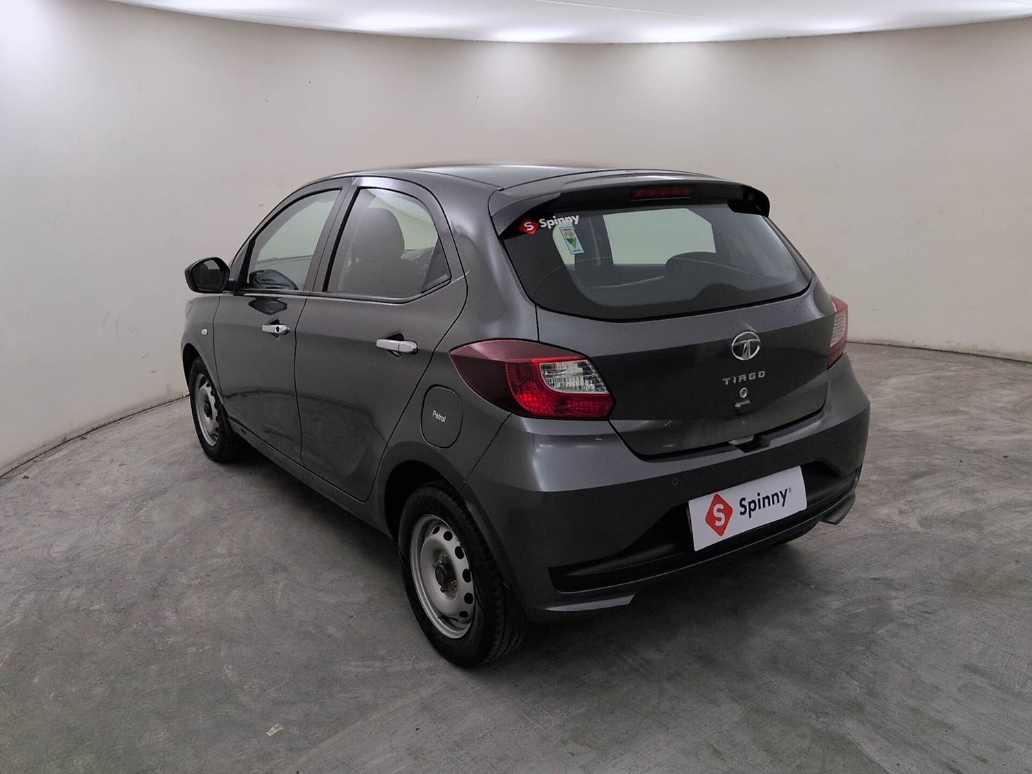 Used 2021 Tata Tiago XE Petrol Manual exterior LEFT REAR CORNER VIEW