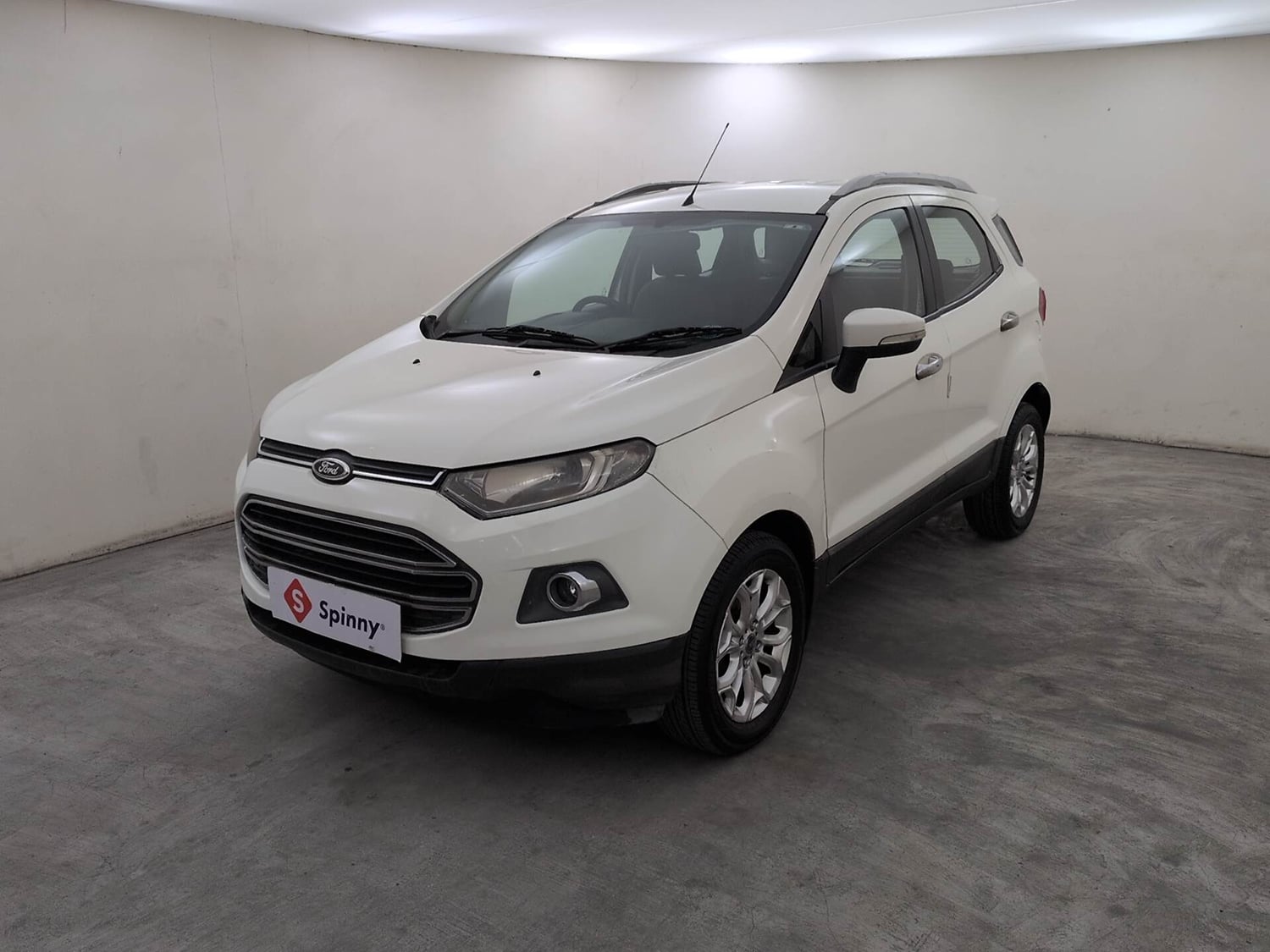 Used 2014 Ford EcoSport Titanium 1.5 TDCi Diesel Manual exterior LEFT FRONT CORNER VIEW