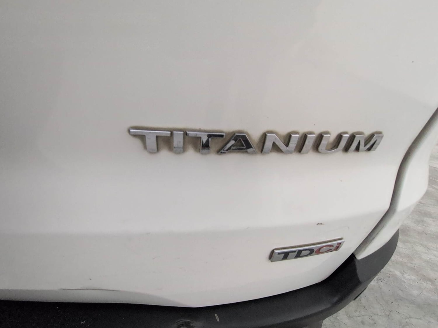 Used 2014 Ford EcoSport Titanium 1.5 TDCi Diesel Manual dents MINOR SCRATCH
