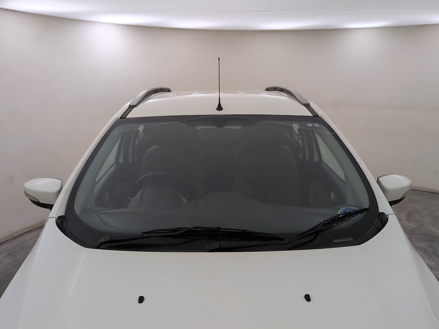 Used 2014 Ford EcoSport Titanium 1.5 TDCi Diesel Manual exterior FRONT WINDSHIELD VIEW