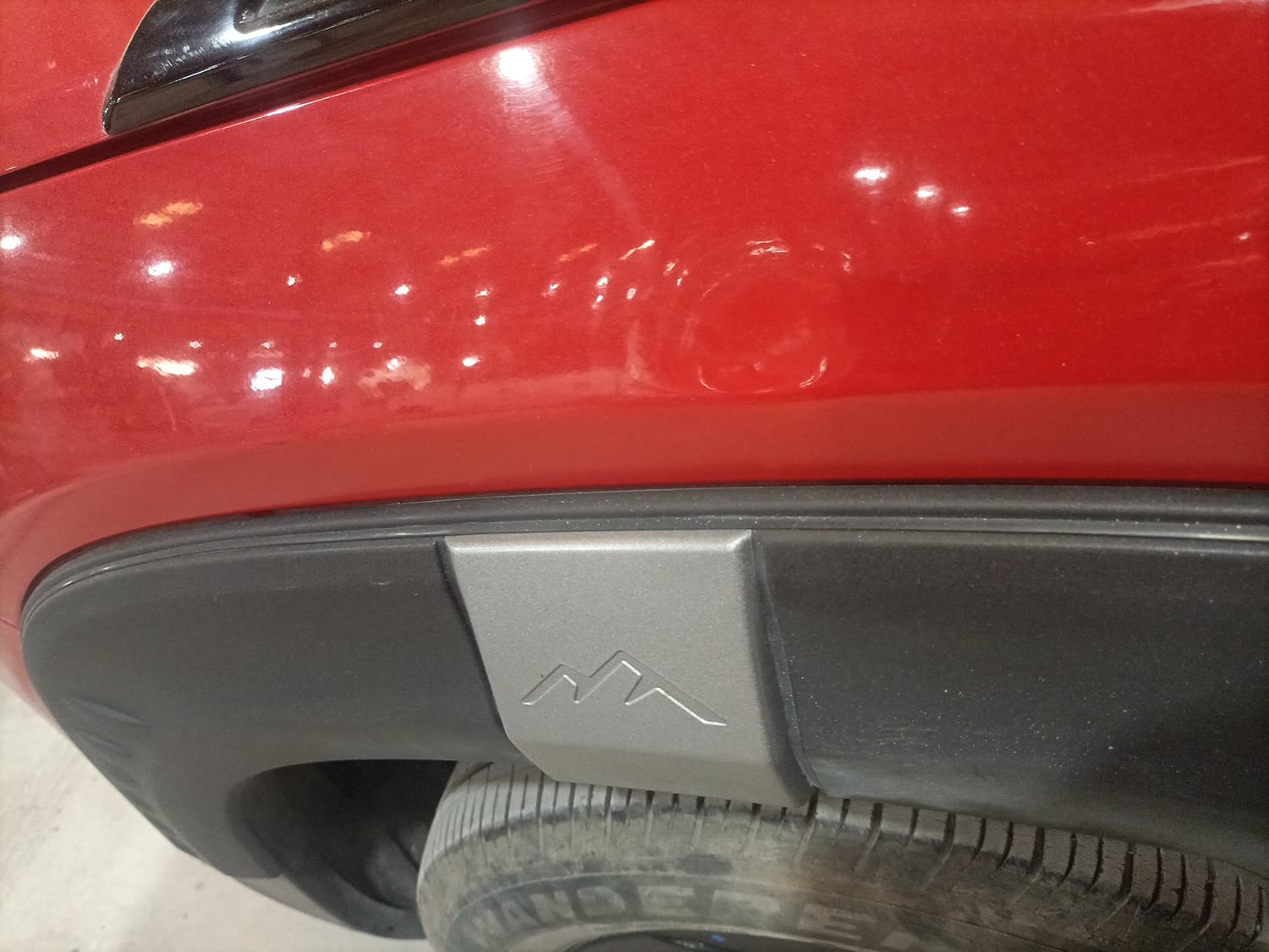 Used 2024 Maruti Suzuki Brezza ZXi S-CNG Dual Tone Cng Manual dents MINOR DENT