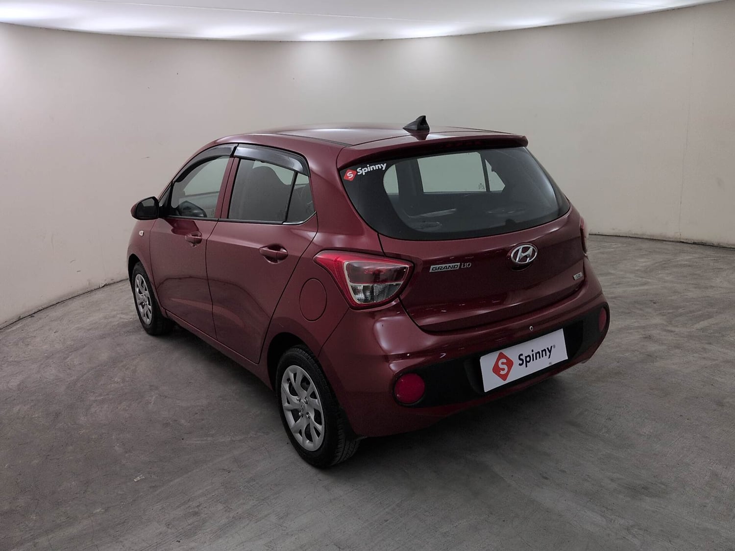 Used 2017 Hyundai Grand i10 Magna 1.2 Kappa VTVT Petrol Manual exterior LEFT REAR CORNER VIEW