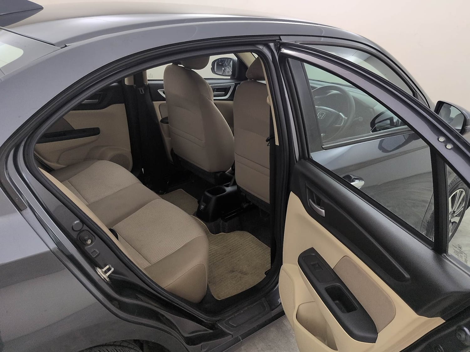 Used 2023 Honda Amaze VX 1.2 Petrol MT Petrol Manual interior RIGHT SIDE REAR DOOR CABIN VIEW