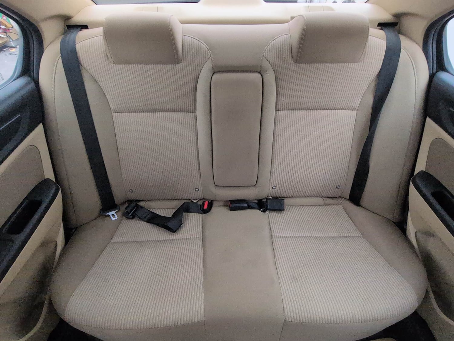 Used 2023 Honda Amaze VX 1.2 Petrol MT Petrol Manual interior REAR SEAT CONDITION VIEW
