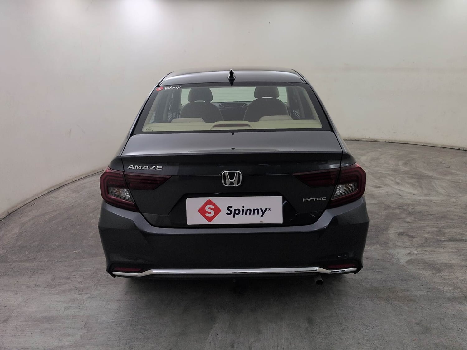 Used 2023 Honda Amaze VX 1.2 Petrol MT Petrol Manual exterior BACK VIEW