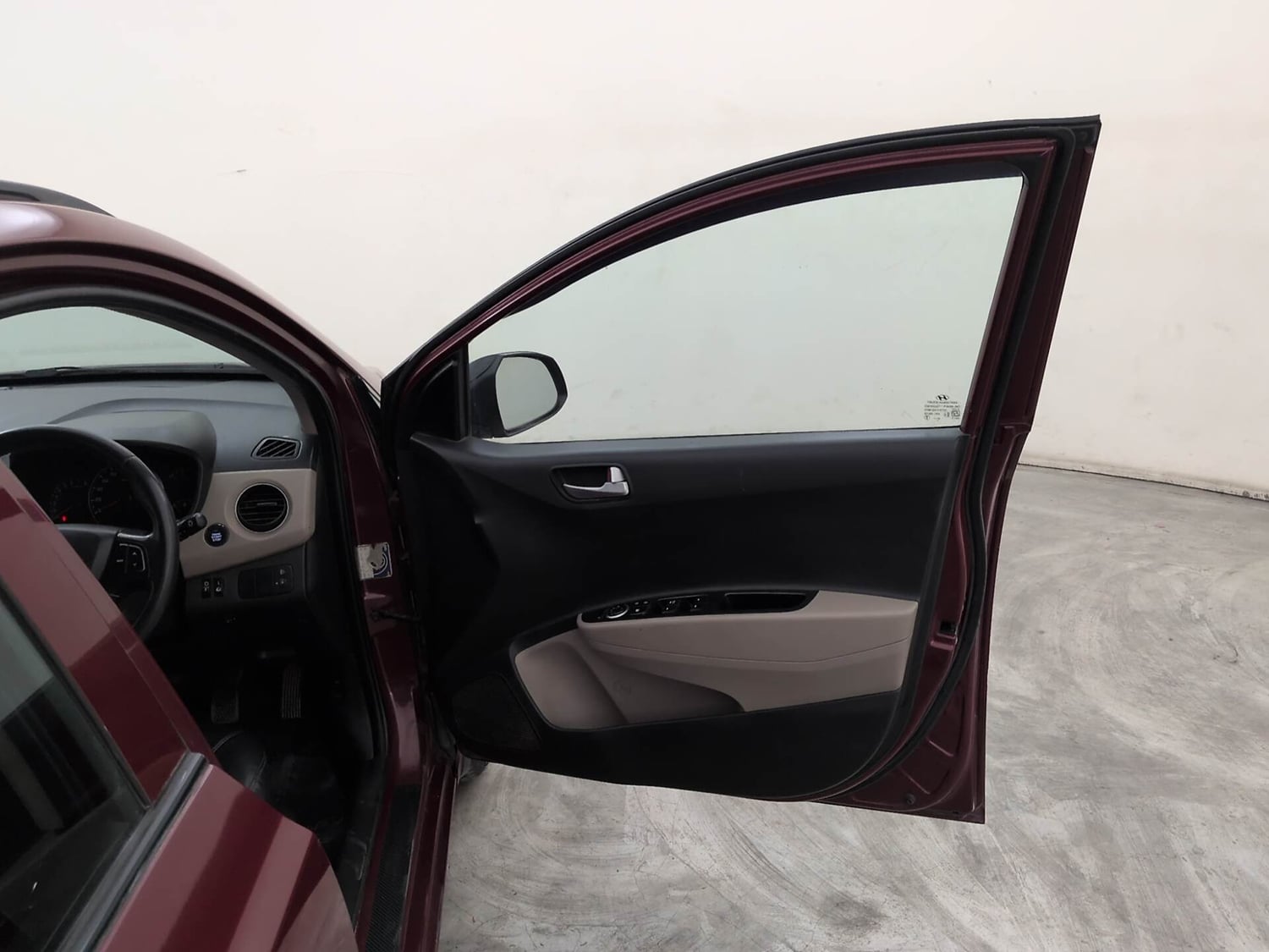 Used 2016 Hyundai Grand i10 Asta 1.2 Kappa VTVT Petrol Manual interior RIGHT FRONT DOOR OPEN VIEW
