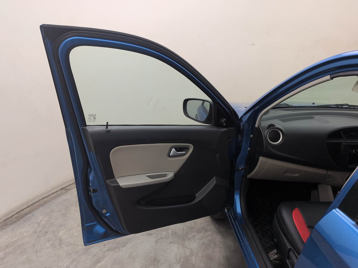 Used 2016 Maruti Suzuki Alto K10 VXi Petrol Manual interior LEFT FRONT DOOR OPEN VIEW
