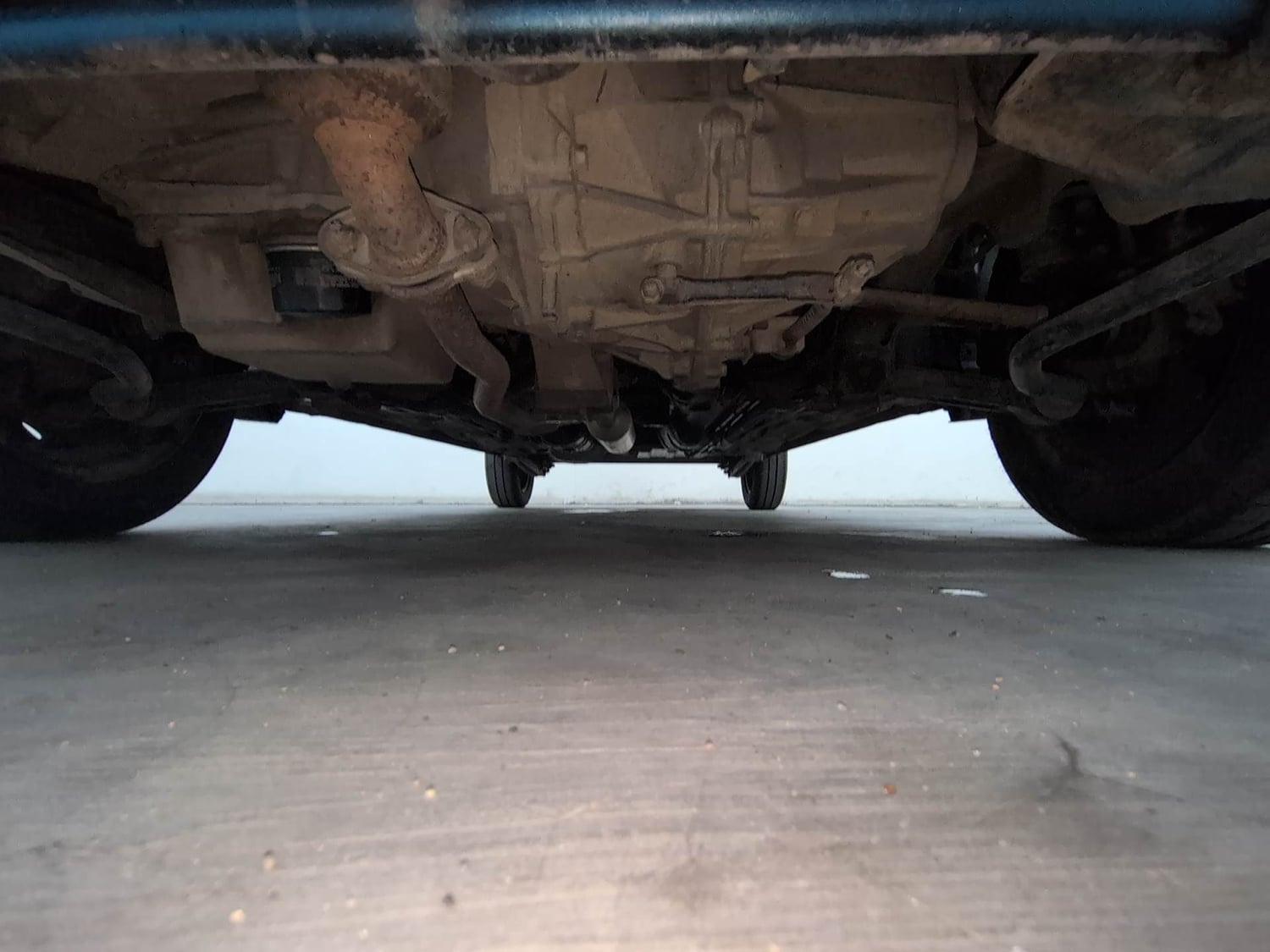 Used 2016 Maruti Suzuki Alto K10 VXi Petrol Manual extra FRONT LEFT UNDERBODY VIEW