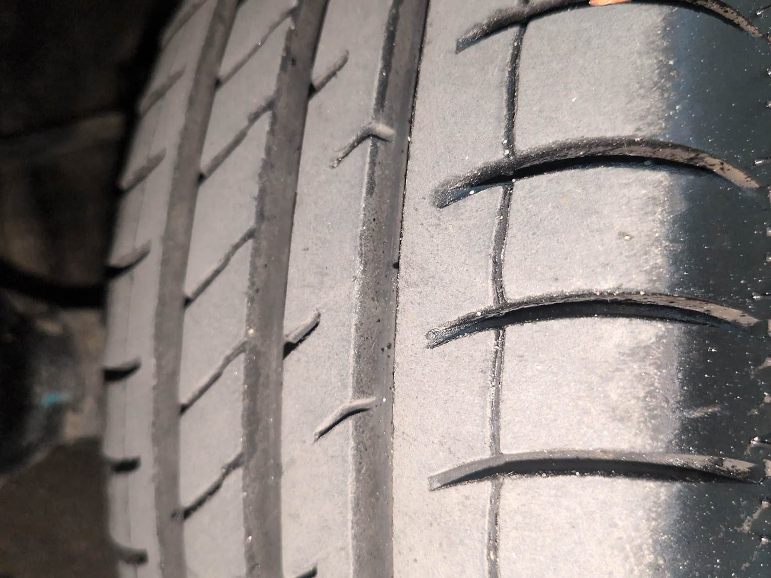 Used 2016 Maruti Suzuki Alto K10 VXi Petrol Manual tyres LEFT FRONT TYRE TREAD VIEW