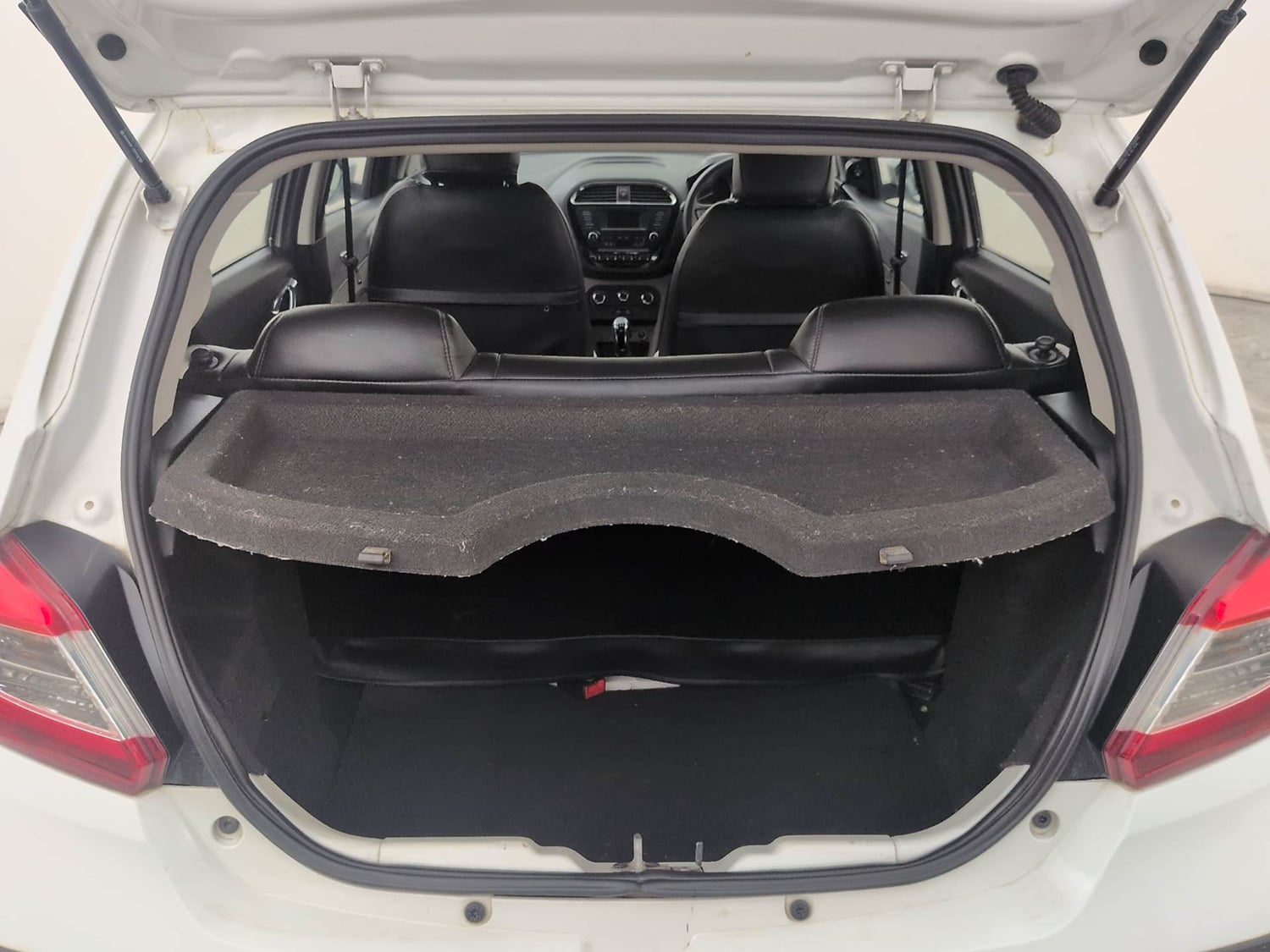 Used 2018 Tata Tiago Revotron XZ Petrol Manual interior DICKY INSIDE VIEW