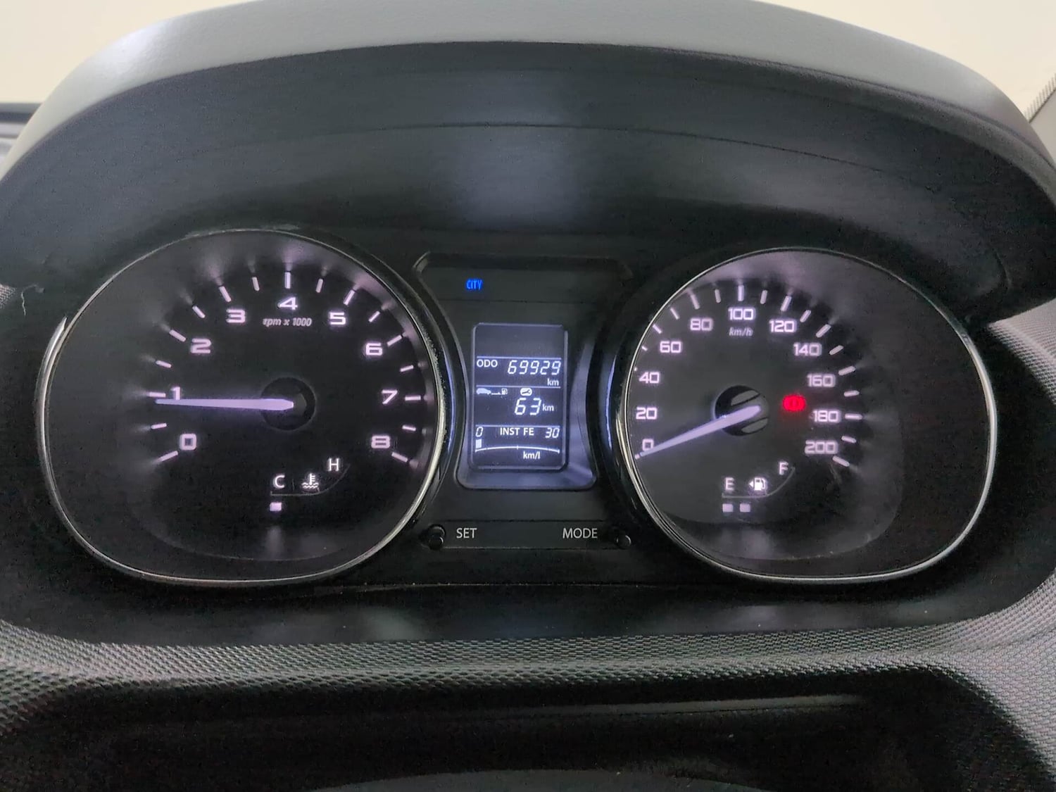 Used 2018 Tata Tiago Revotron XZ Petrol Manual interior CLUSTERMETER VIEW