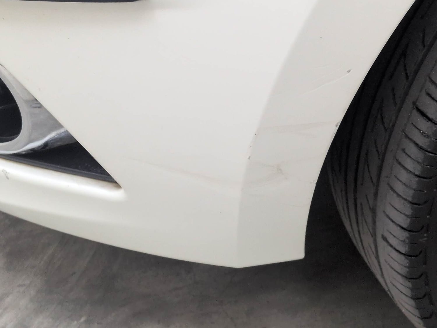 Used 2018 Tata Tiago Revotron XZ Petrol Manual dents MINOR SCRATCH