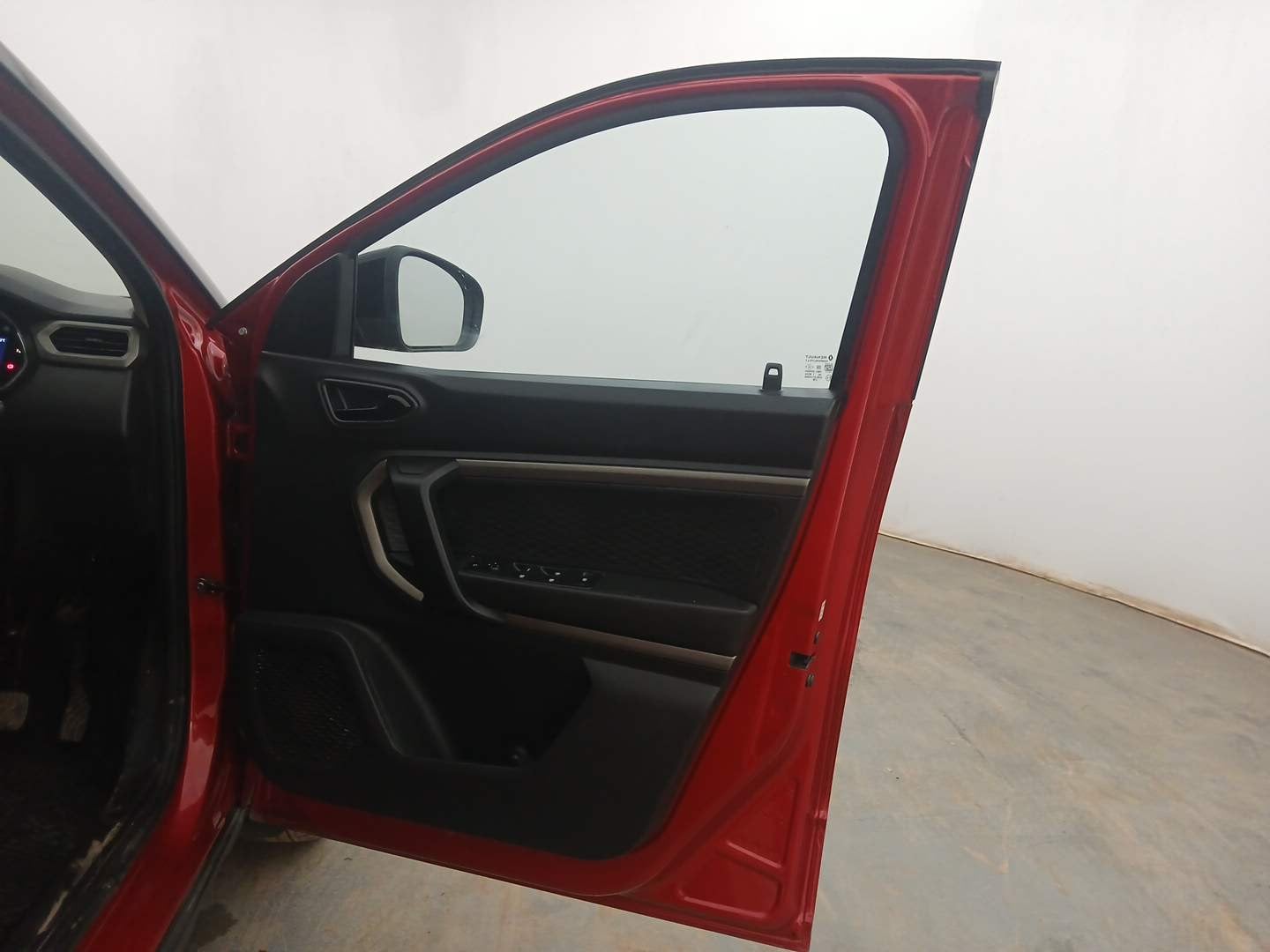 Used 2021 Renault Kiger RXZ Turbo CVT Dual Tone Petrol Automatic interior RIGHT FRONT DOOR OPEN VIEW