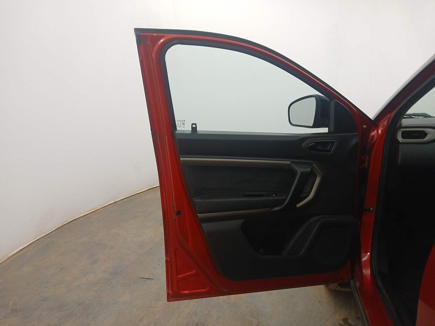Used 2021 Renault Kiger RXZ Turbo CVT Dual Tone Petrol Automatic interior LEFT FRONT DOOR OPEN VIEW