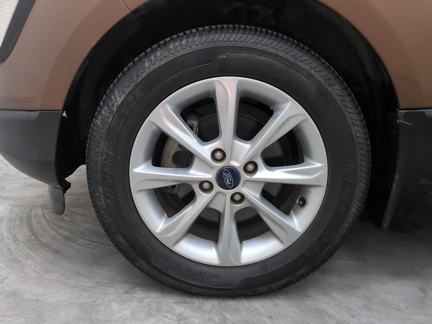Used 2020 Ford EcoSport Titanium 1.5L TDCi Diesel Manual tyres LEFT FRONT TYRE RIM VIEW