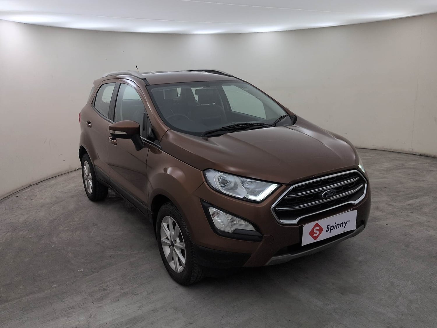 Used 2020 Ford EcoSport Titanium 1.5L TDCi Diesel Manual exterior RIGHT FRONT CORNER VIEW
