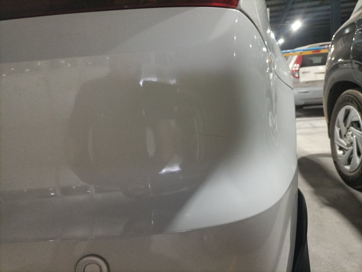 Used 2019 Volkswagen Ameo Trendline 1.0L (P) Petrol Manual dents MINOR SCRATCH
